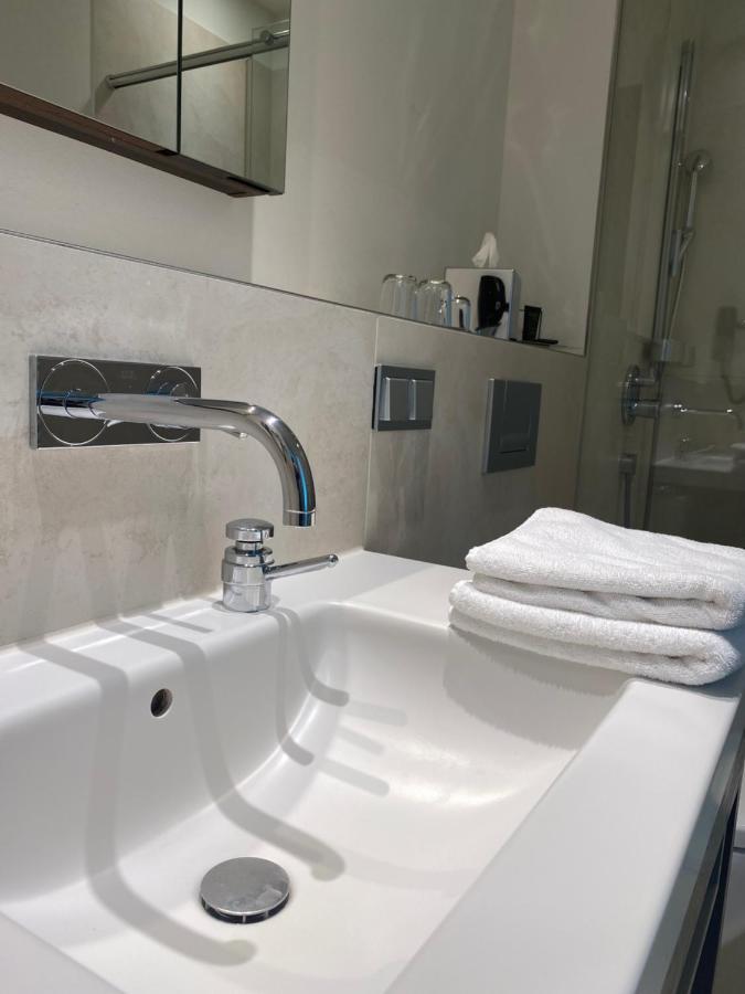 Hotel Eberhards Am Wasser 비트그하임-비징엔 외부 사진